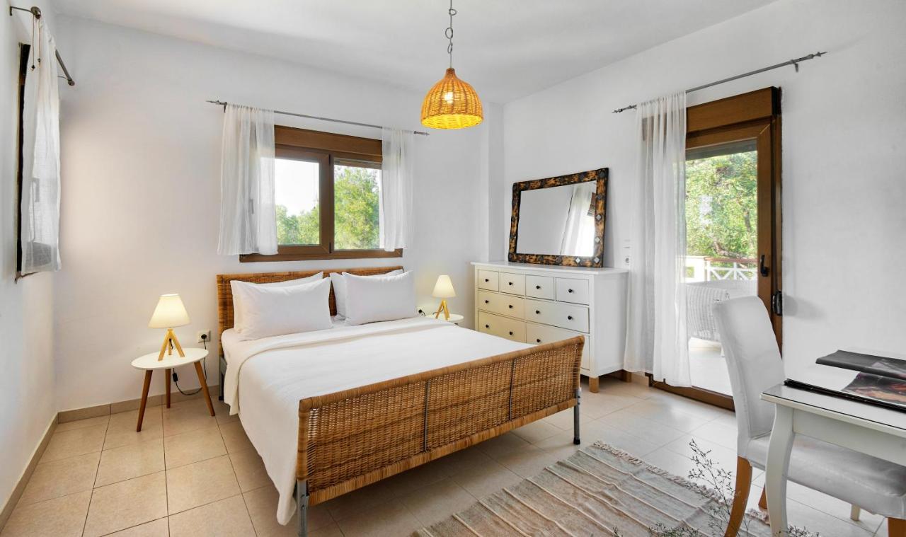 Sanidiamonds Aparthotel