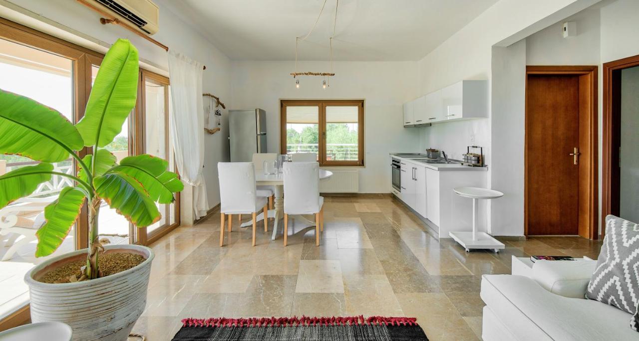Aparthotel Sanidiamonds