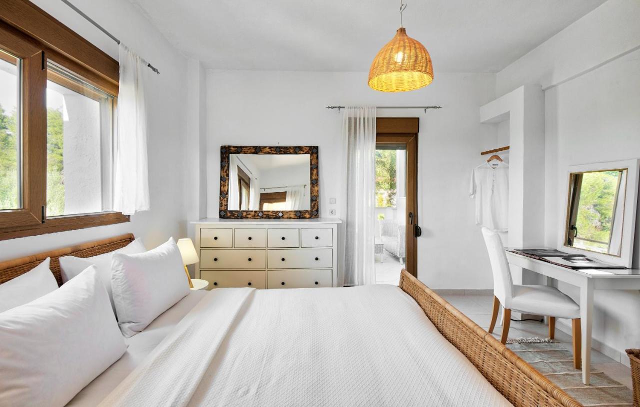 Sanidiamonds Aparthotel 3*