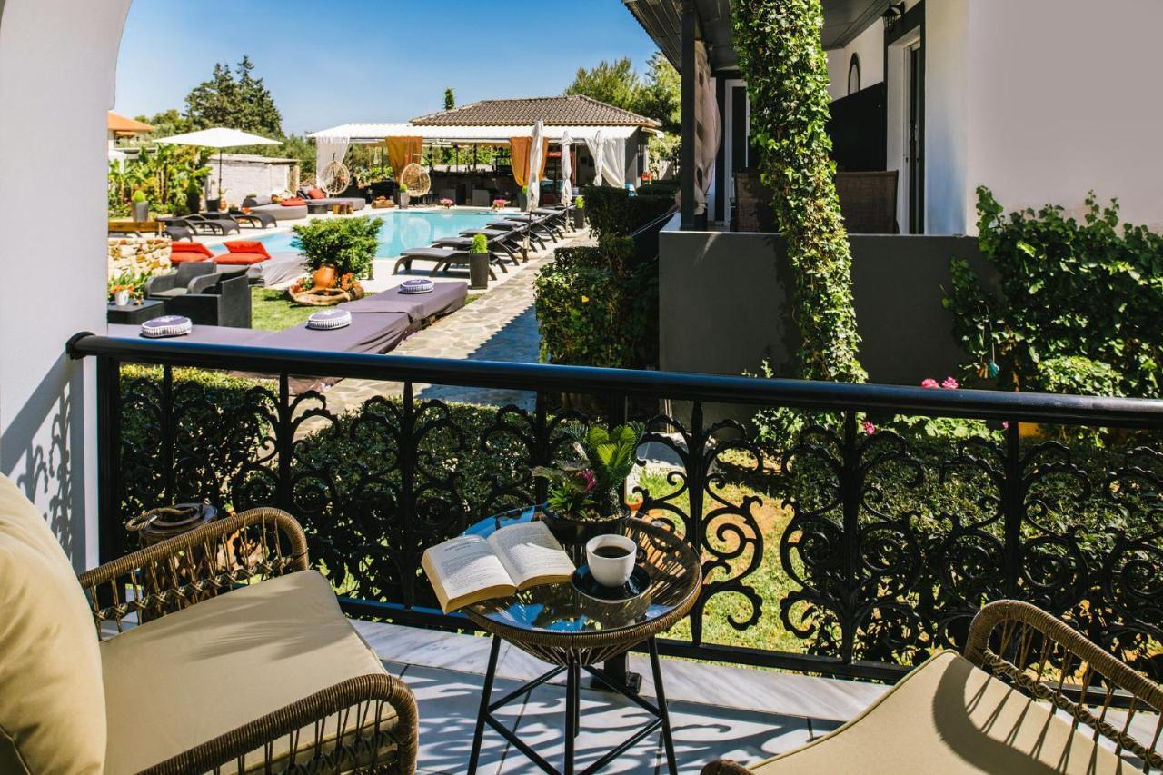 Apartment Corali Sea Breath & Pool Amoudi