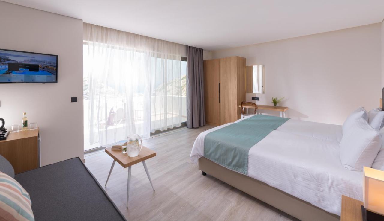 Resort Athina Palace &