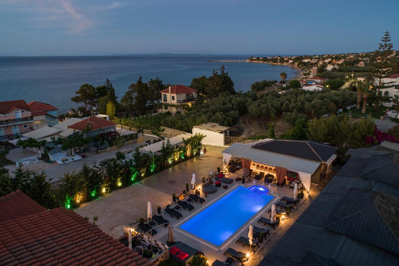 Corali Sea Breath & Pool Apartment Amoudi