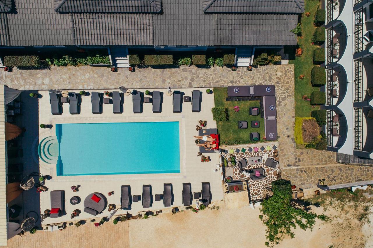 Apartment Corali Sea Breath & Pool Amoudi