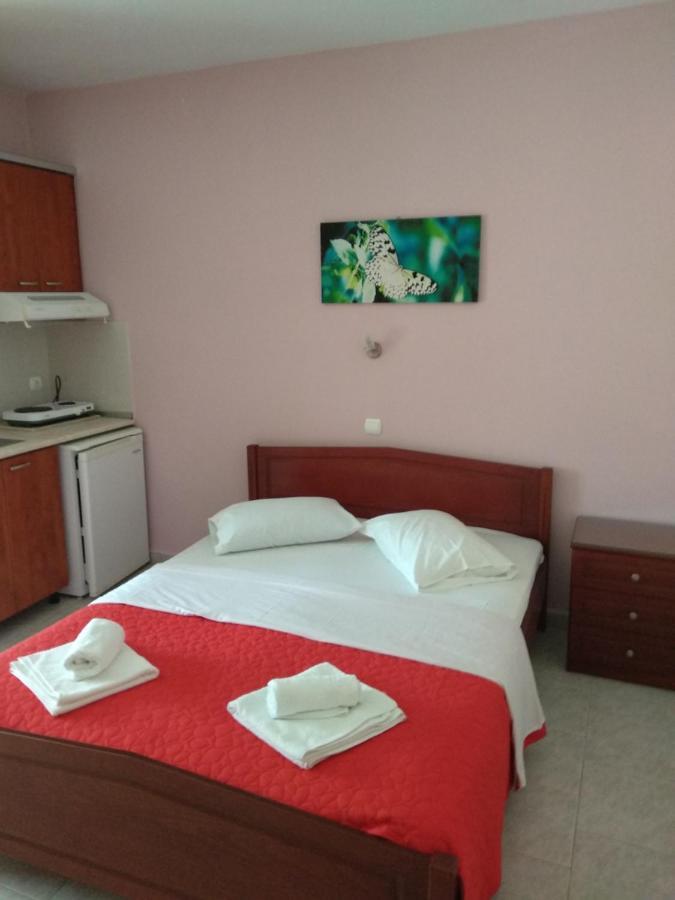 Nick Homestay *