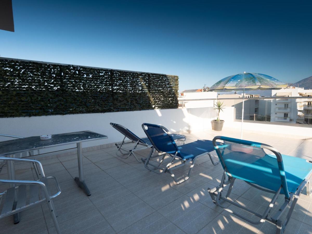 Aristo Apts 3*