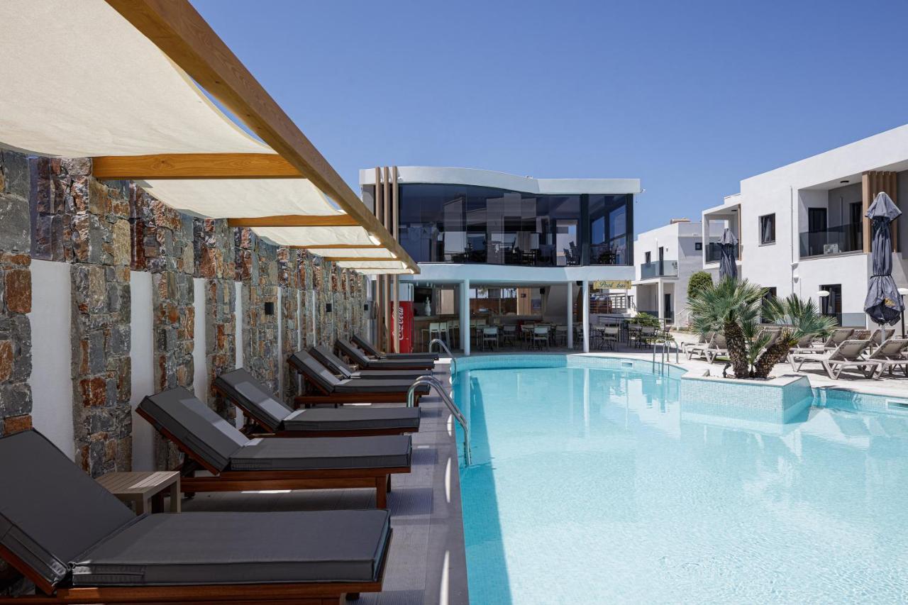 Golden Bay Boutique & Aparthotel 4*