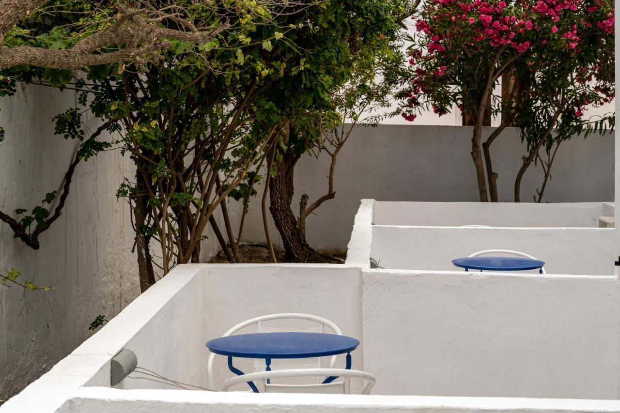 Ikaros Aparthotel 2*