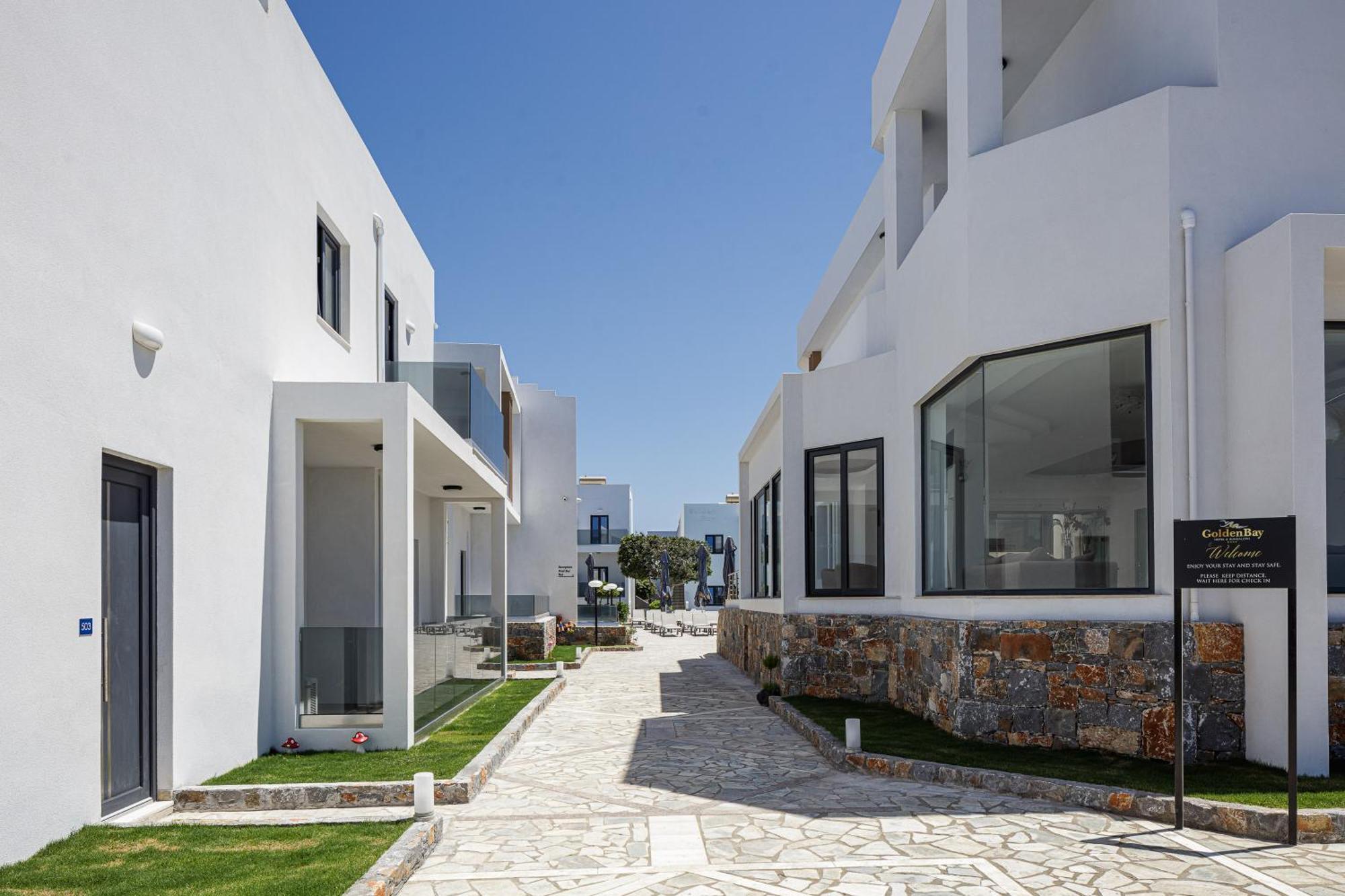 Aparthotel Golden Bay Boutique & Kokkini Hani