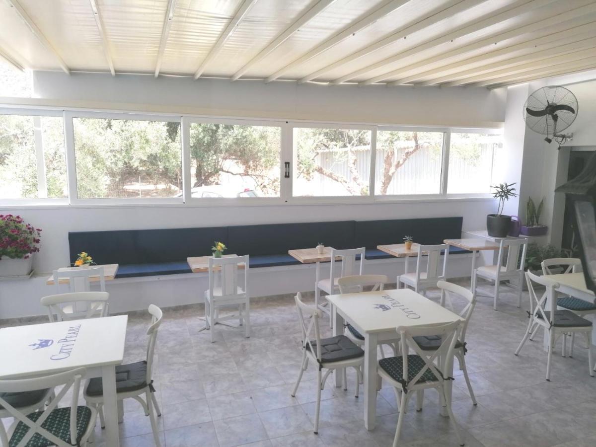Hotel Pearl Hersonissos (Crete)