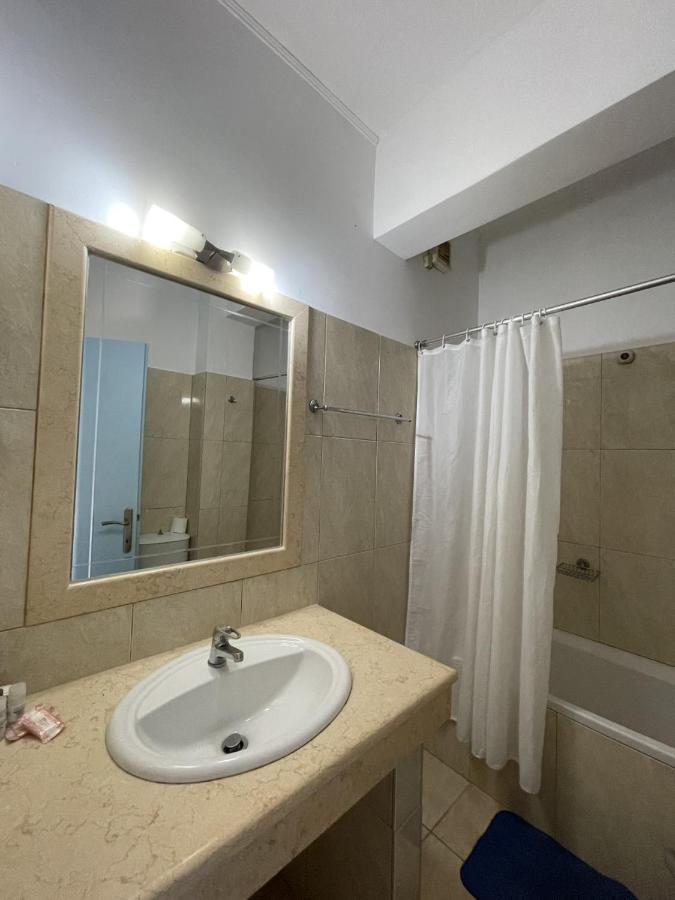 Hotel Christina Mesongi