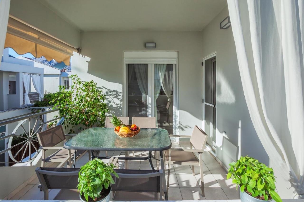Armyra Apartment *