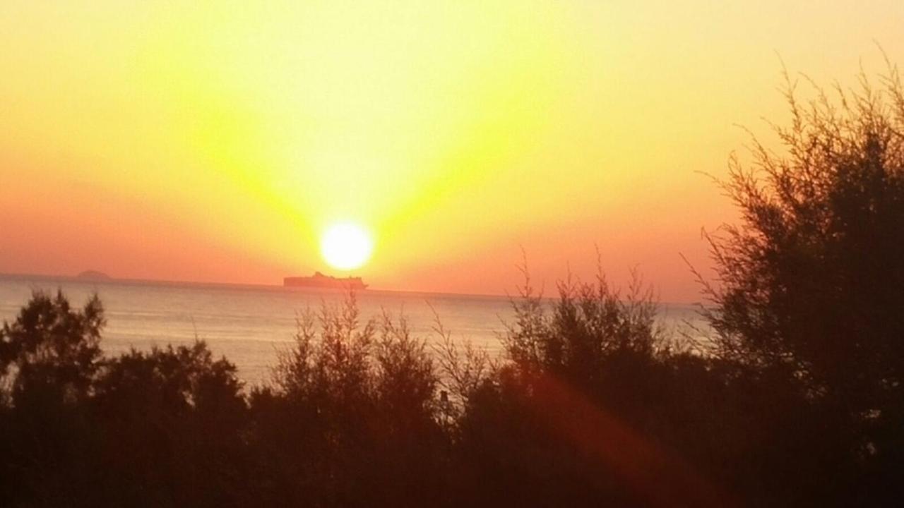 Troulis Seaside 3* Amoudara (Heraklion)