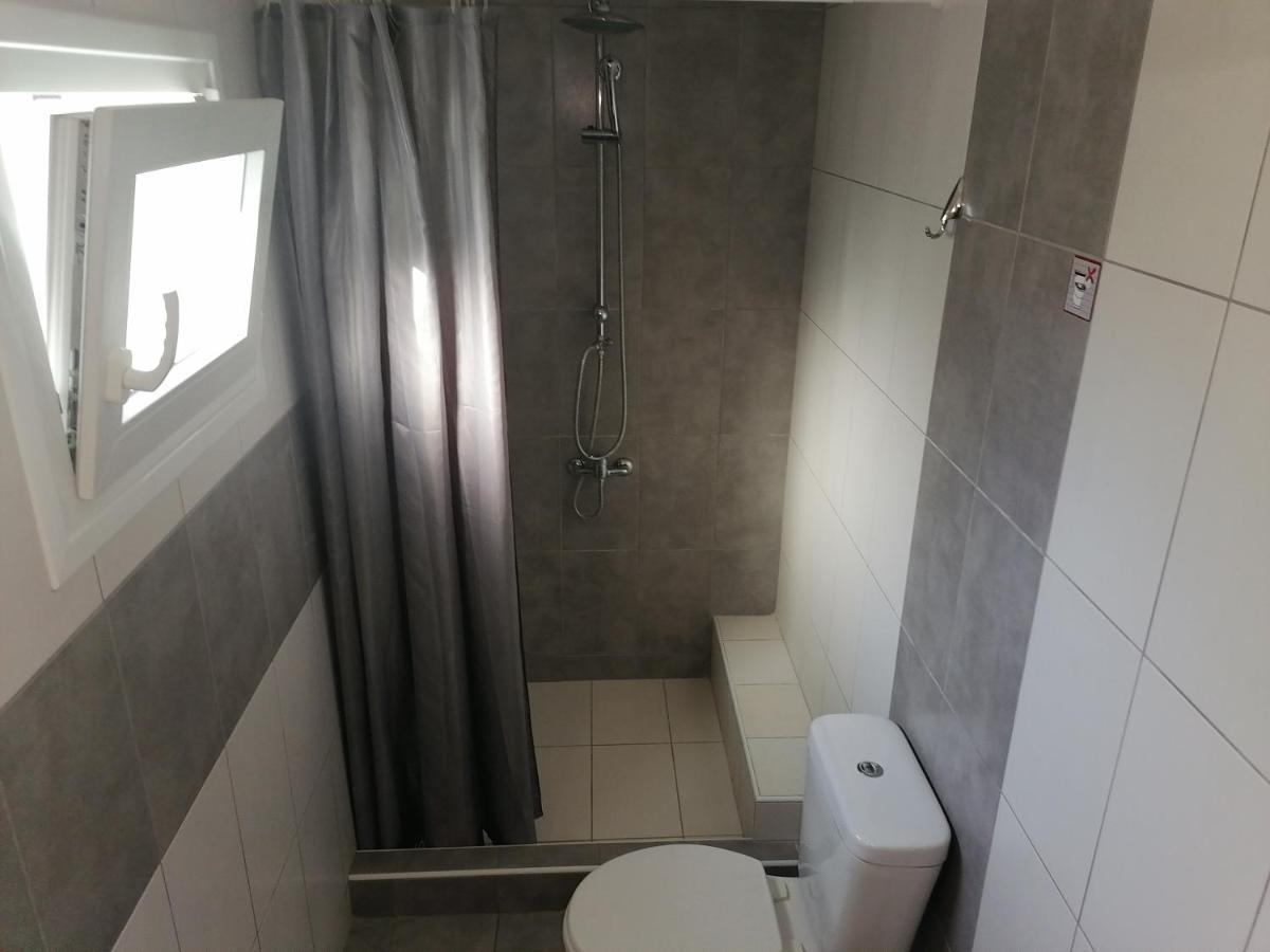 Porto Almira Beachfront House Holiday home Nikiti (Sithonia)