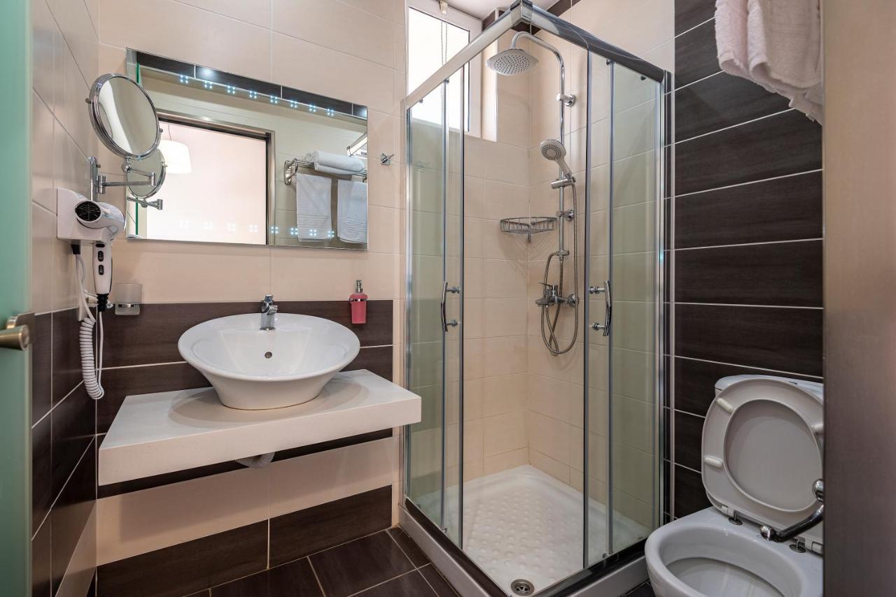 Hotel Cirillo Family Hotel-christinas 2*