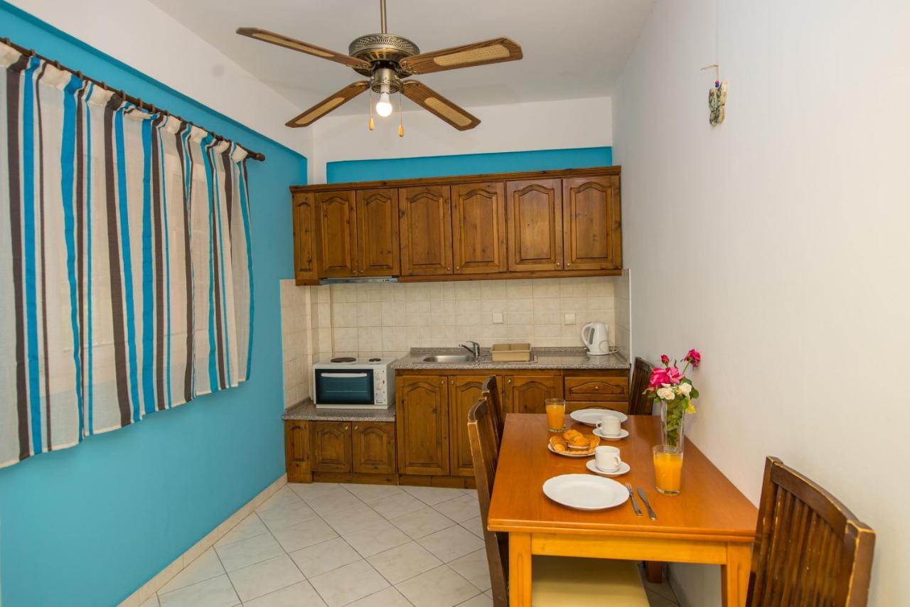 Kogeros Apartment *