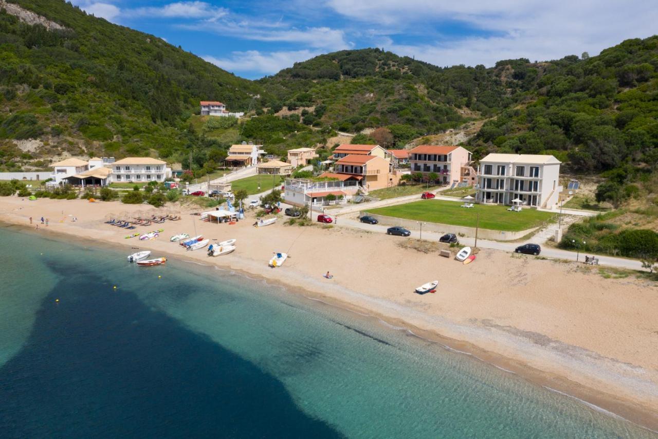 Armikes Beachfront Holiday home Afionas
