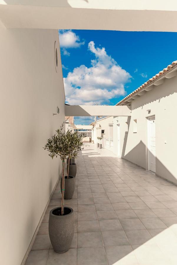 Olive Grove Beachfront & Seaview (adults Only) 3*