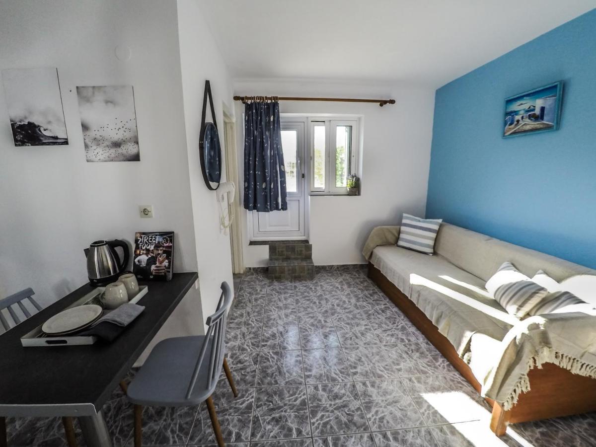 Mayflower Peros Studios Apartment Kefalos (Kos)