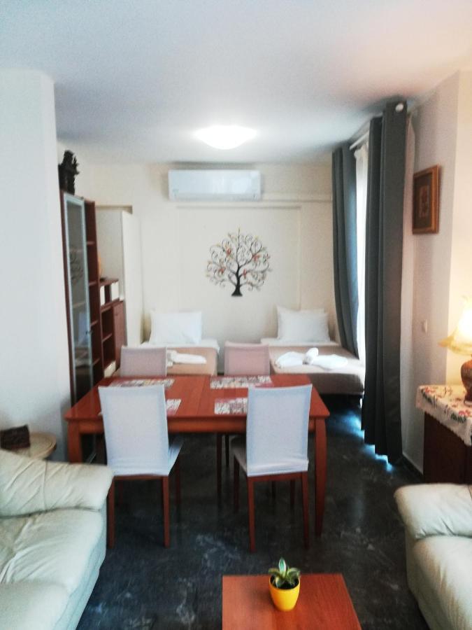 Luxury Apts Center *