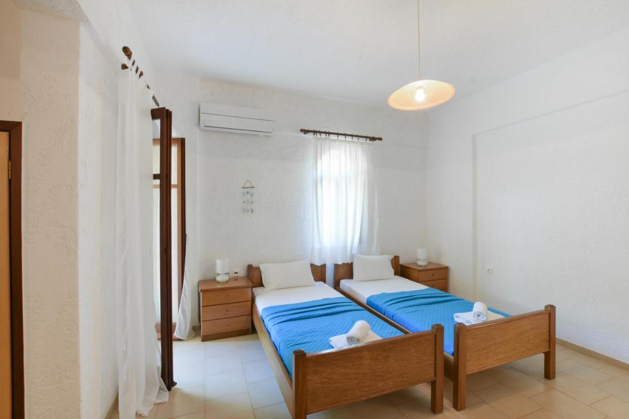Aparthotel Galini *