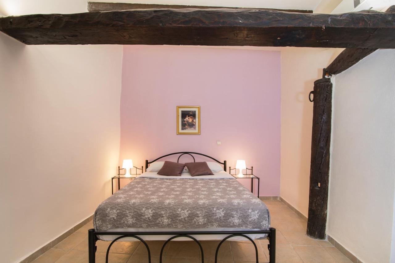 Pangalis Romantica Apartment *