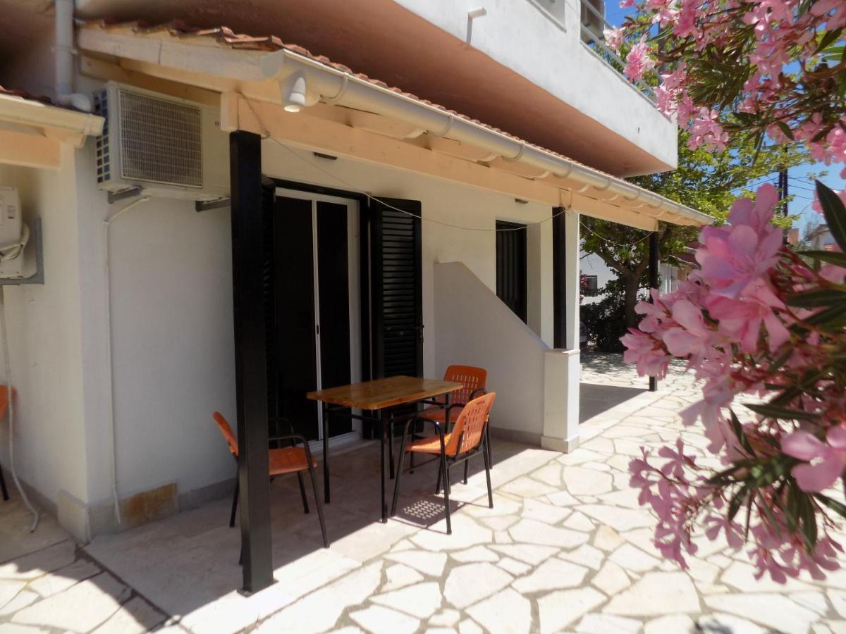 Apartment Elli - Nikos *