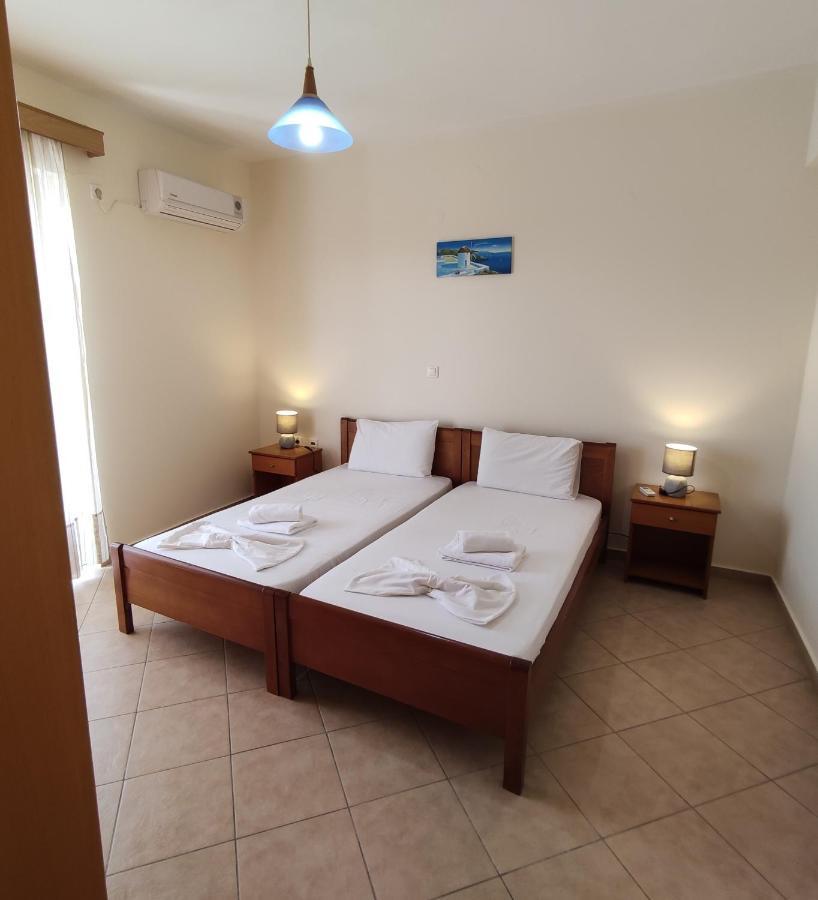 Nikos 2 & Aparthotel 2*