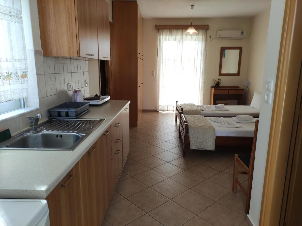 Aparthotel Nikos 2 &