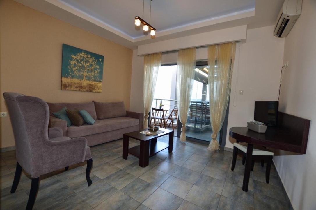 Gonis Apartment