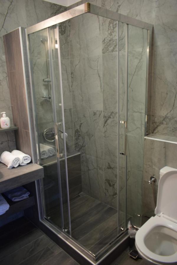 Apartment House Evristhenis 2 *