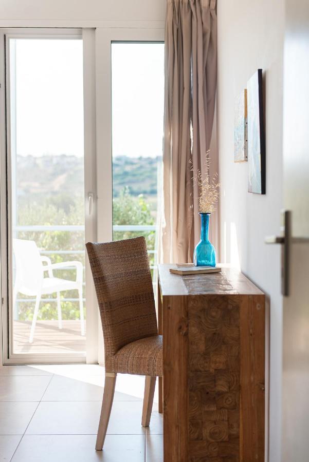 Kiara Villa *
