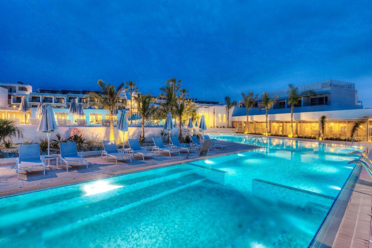 Blue Lagoon Ocean Hotel