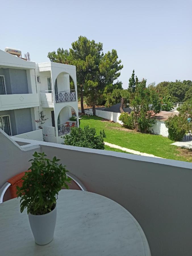 Summer Dream Aparthotel Theologos (Rhodes)