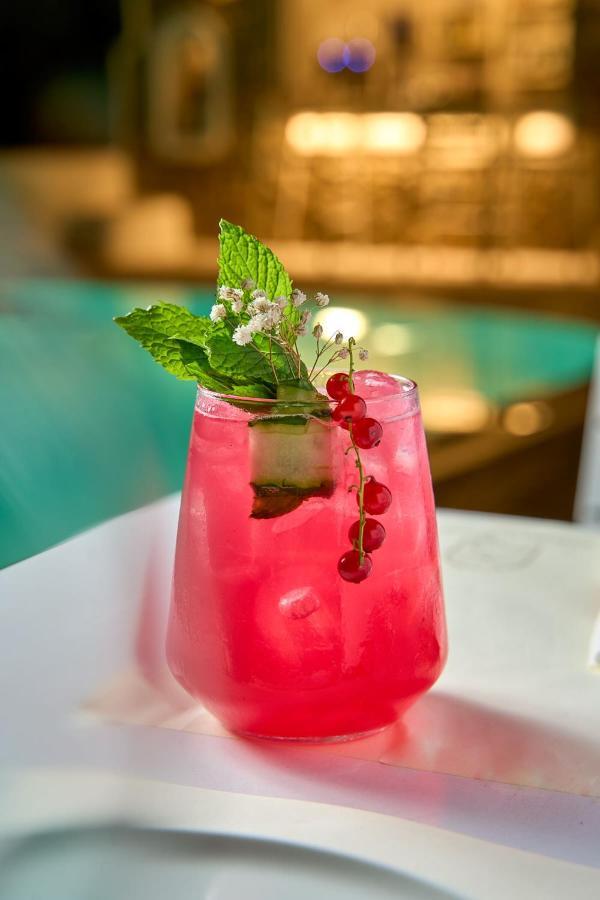 Paolas τown Boutique Mykonos Town