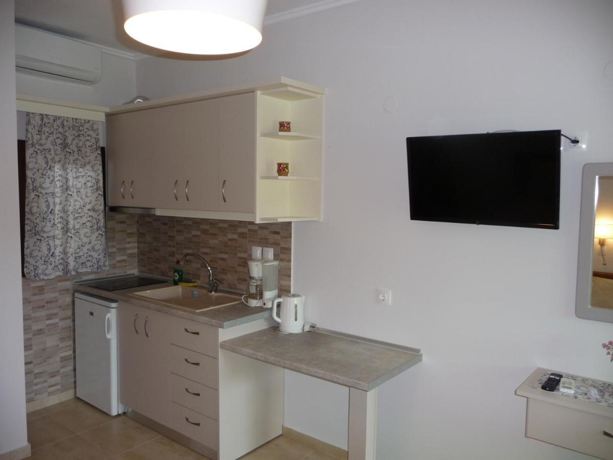 House Evristhenis 2 Apartment
