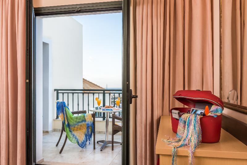Pilot's Luxury 4* Hersonissos (Crete)