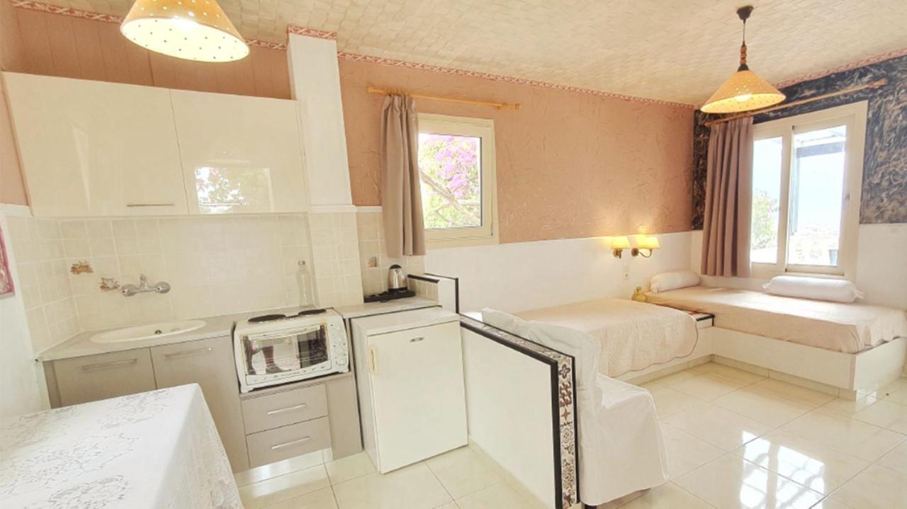 We Offer A Pleasant In A Beautiful Setting *