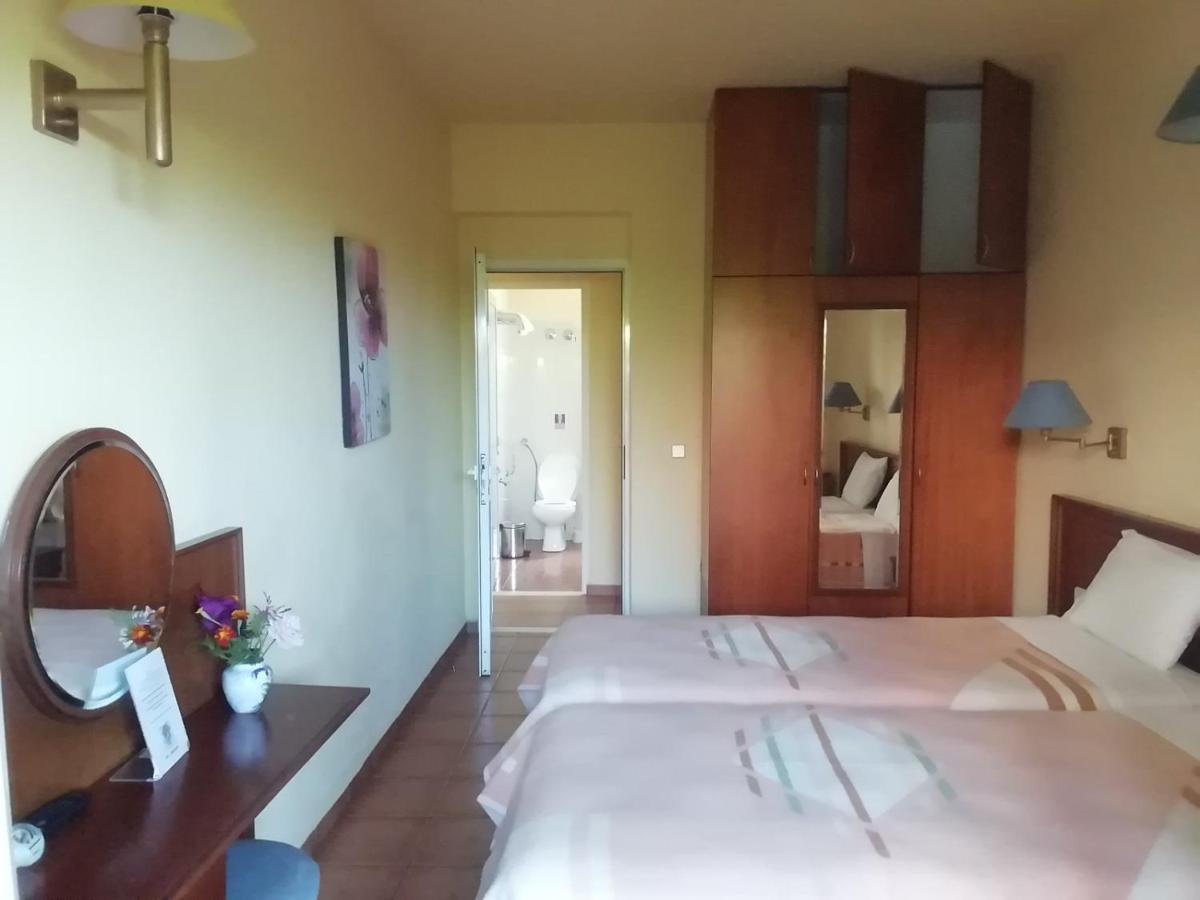 Poseidon Aparthotel Agios Gordios (Corfu)