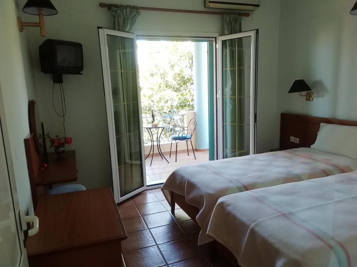 Poseidon Aparthotel
