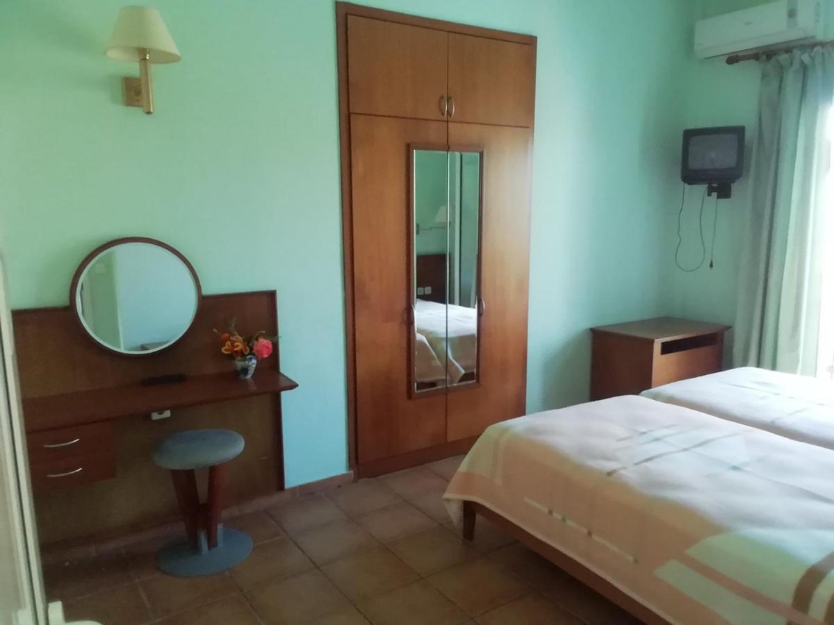 Poseidon Aparthotel Agios Gordios (Corfu)
