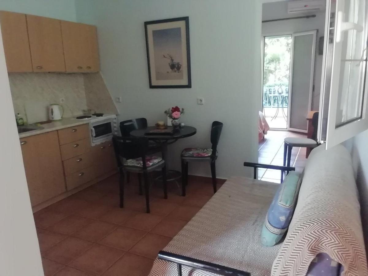 Poseidon Aparthotel Agios Gordios (Corfu)