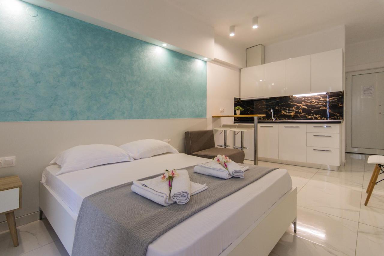 Aparthotel Del Soll Polychrono