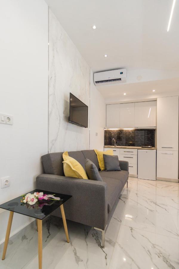 Aparthotel Del Soll Polychrono