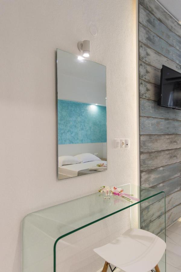 Del Soll Aparthotel Polychrono