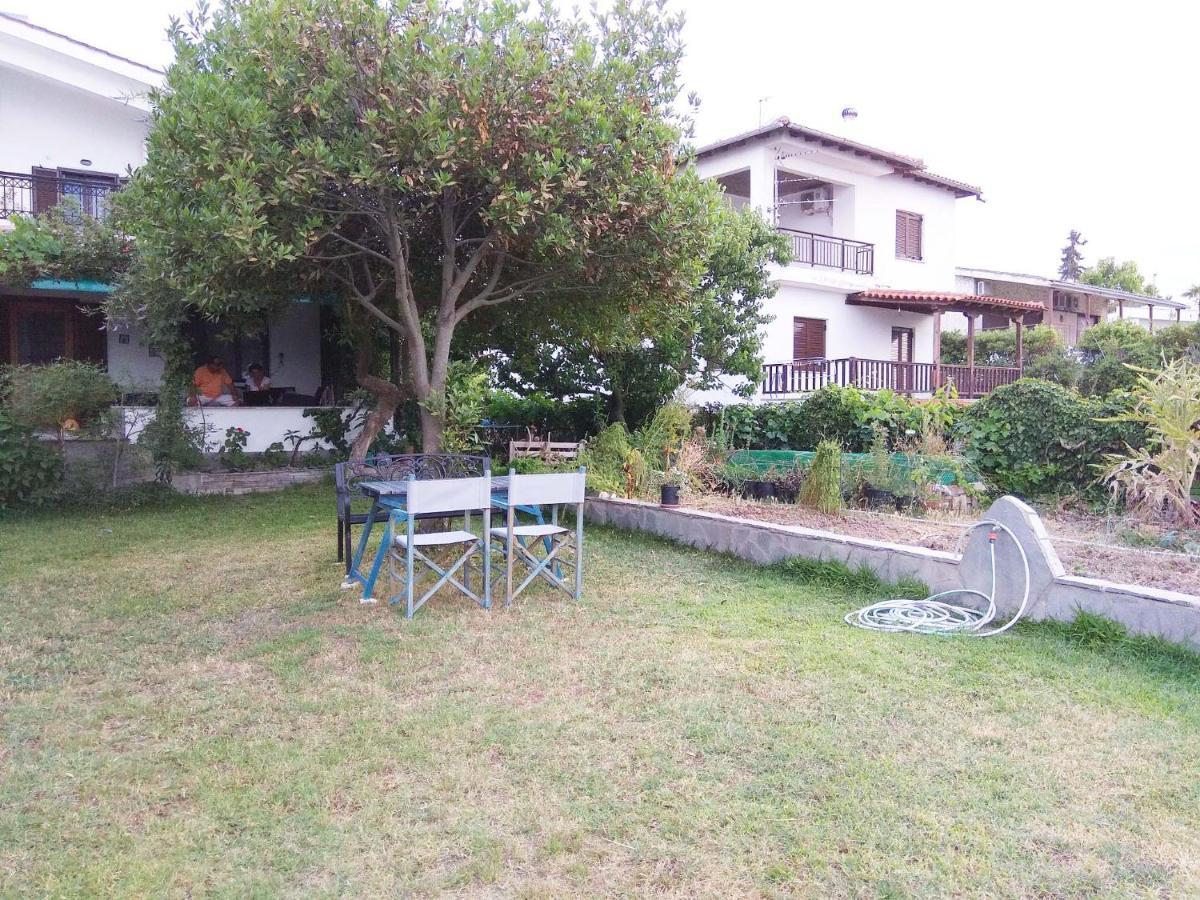 Holiday home Front In Polychrono *