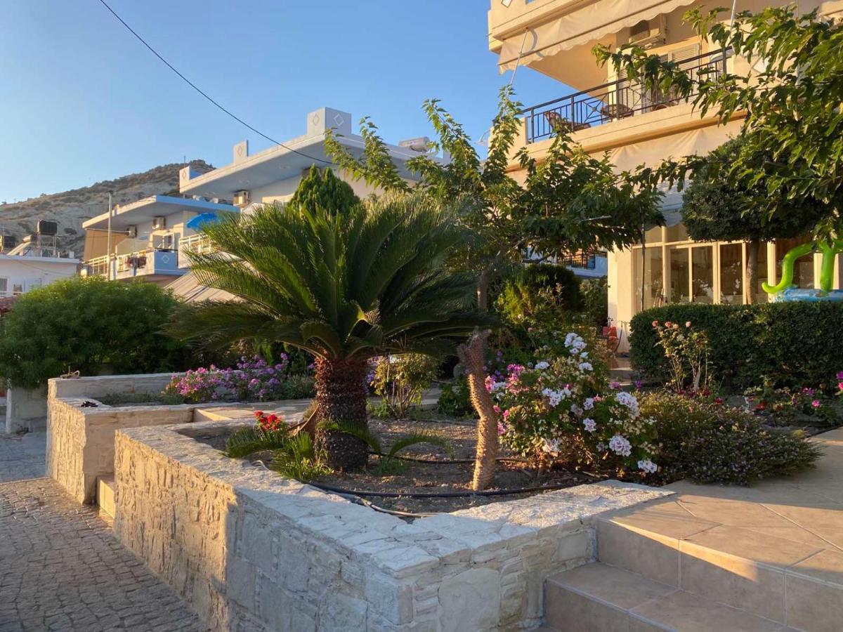Sindonia Apartment's