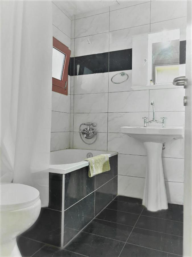 Guest house In - One Private