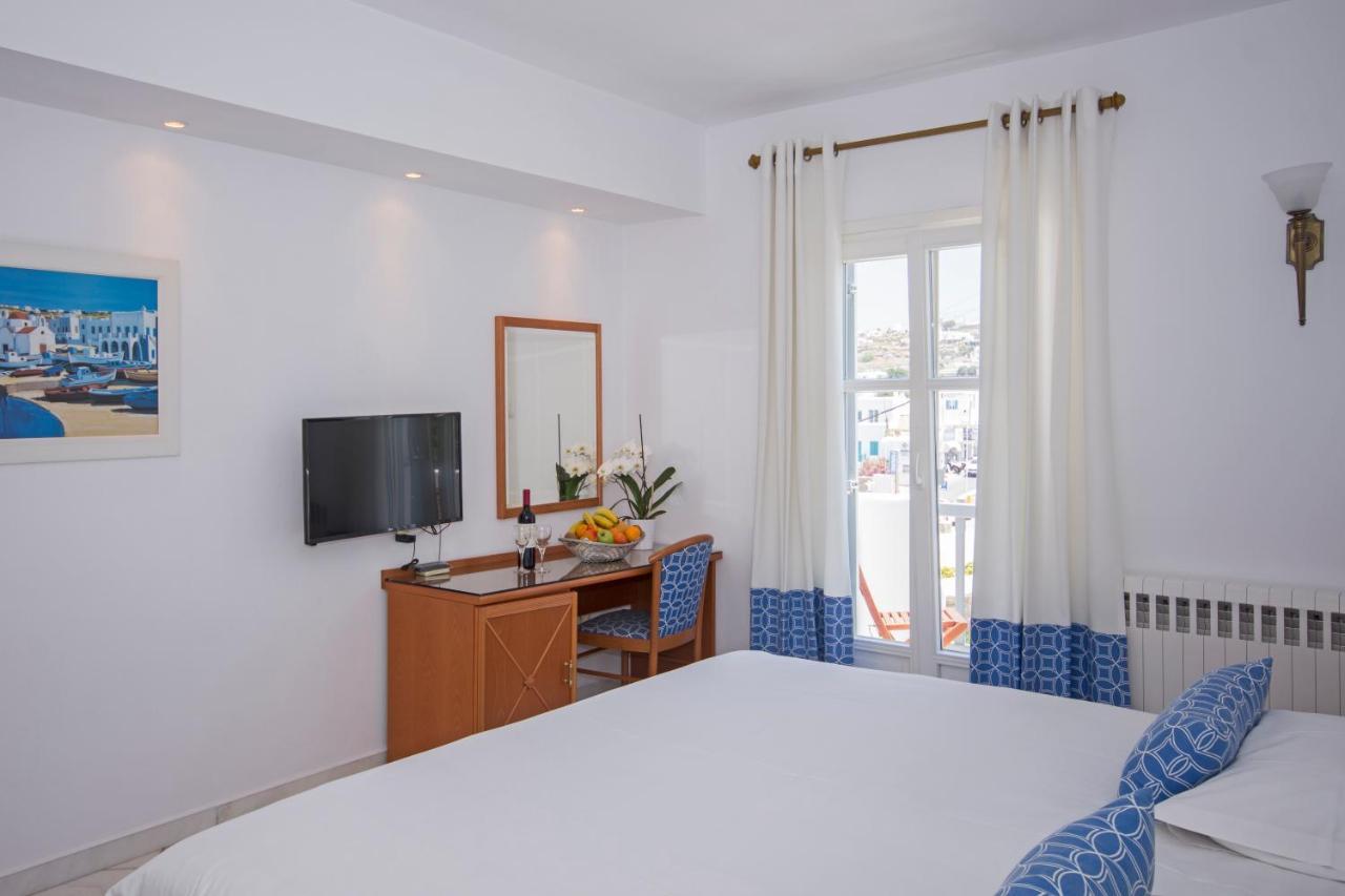 Hotel Adonis