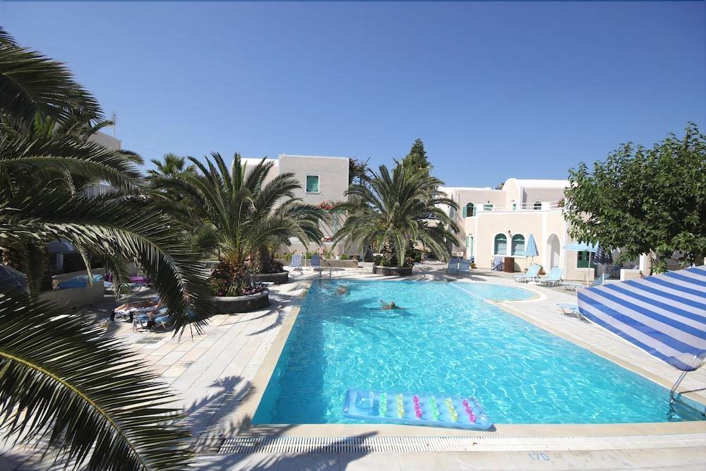 Joanna Hotel Kamari (Santorini)