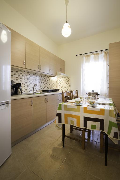 Georgias Apartment Haraki